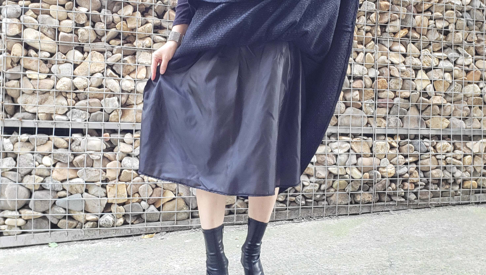 치마 모델 착용 이미지-S14L10
